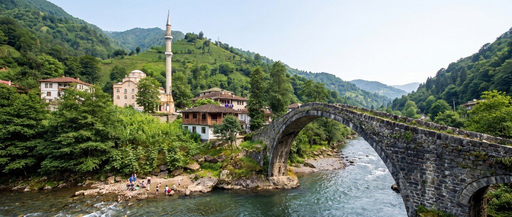 Mustafa Egemen Şener doğum yeri — Artvin Borçka Çifteköprü, tarihi kemer köprü ve yeşil dağlar